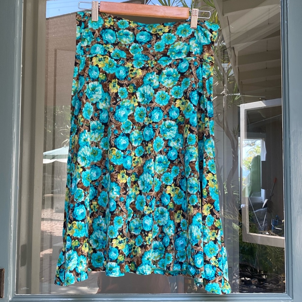 Lularoe A line skirt